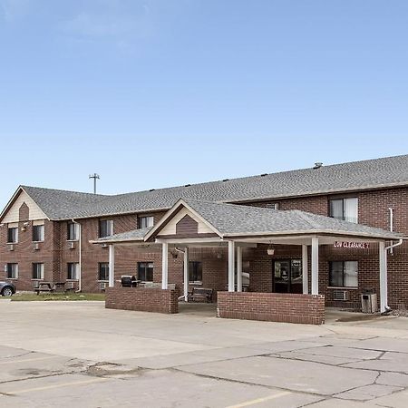 Econo Lodge Inn & Suites Dubuque Dış mekan fotoğraf